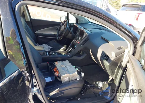 2014 Chevrolet Volt from USA, damaged, VIN 1G1RF6E45EU144365